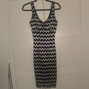 Mystic Black and White Zigzag Midi Dress